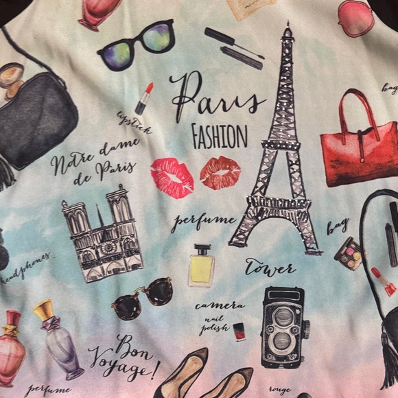 Women's Short Sleeve, cold shoulder Top - Black and Multicolor - Picture 4 of 5